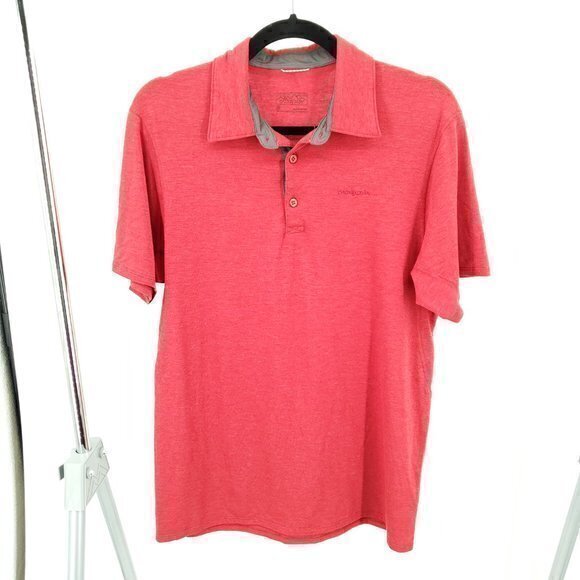 Men's Patagonia Short Sleeve Polo Shirt Red M - Picture 1 of 16